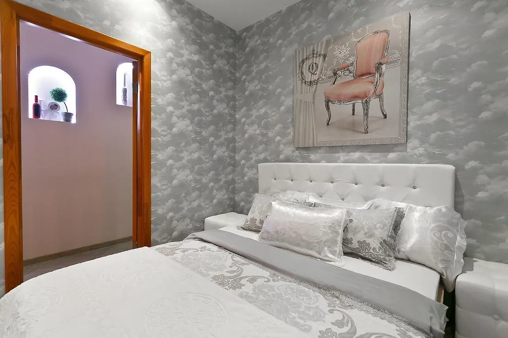 Karla Marksa Street Apartments Minsk